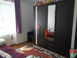 apartament-2-camere-zona-terezian-bucatarie-separata-3